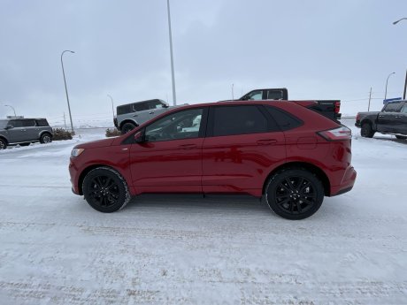 2024 Ford Edge ST Line 250A AWD + TOW PKG & MOONROOF