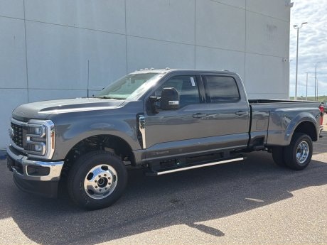 2026 Ford Super Duty F-350 Dually 2026 Ford Super Duty F-350 Dually