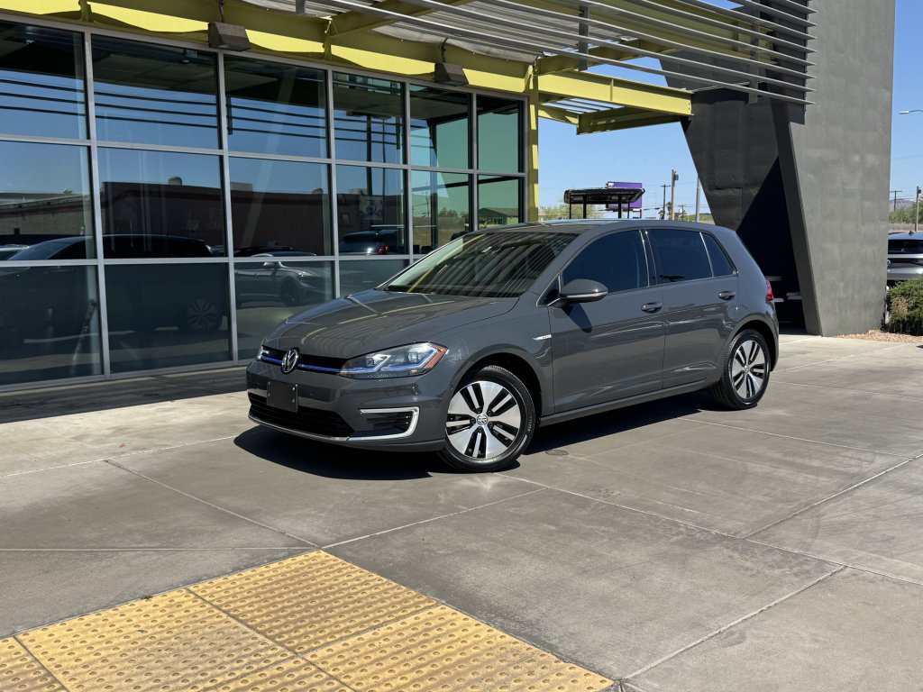 2019 Volkswagen e-Golf e-Golf SEL Premium