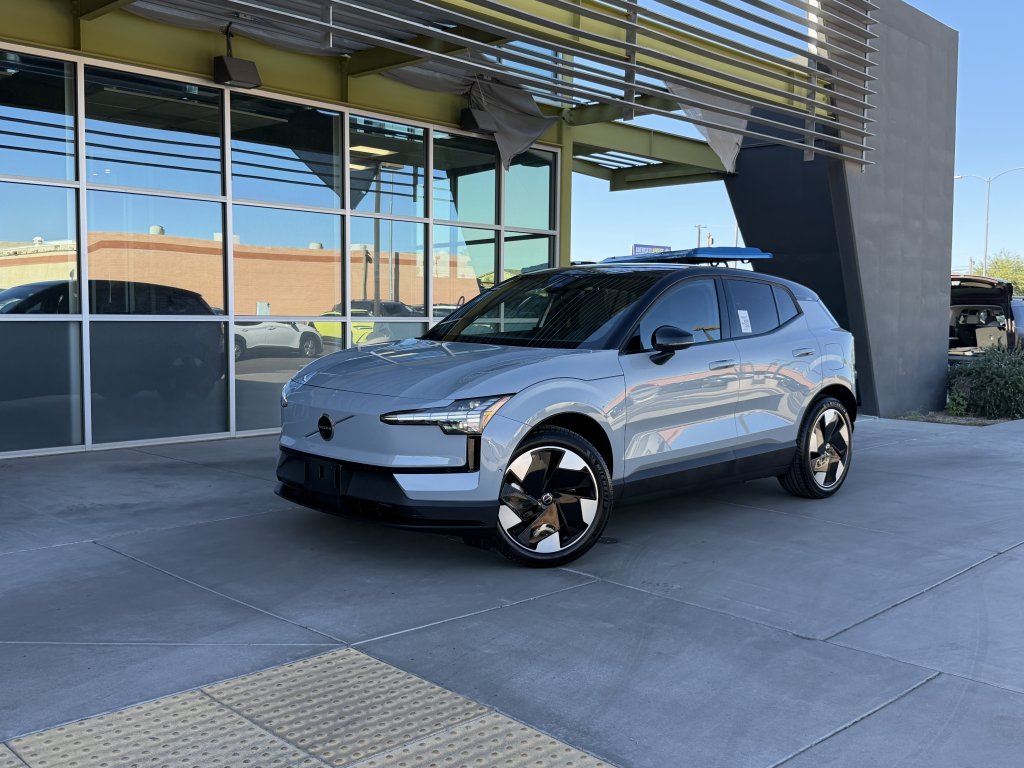 2025 Volvo EX30