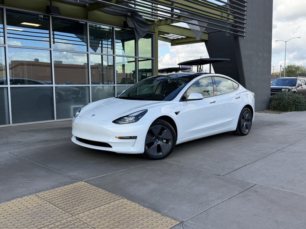 2022 Tesla Model 3 Long Range's photo