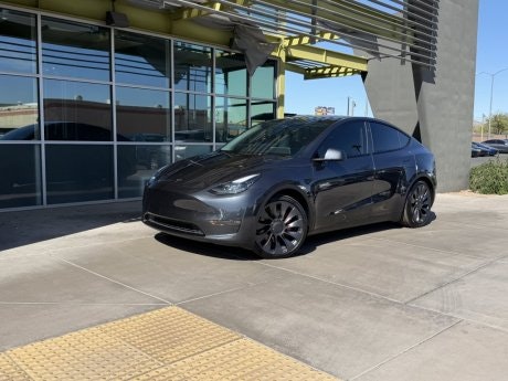 2024 Tesla Model Y 2024 Tesla Model Y
