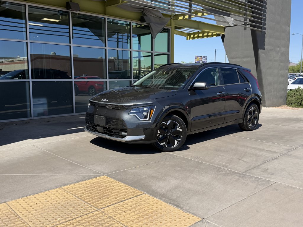 2023 Kia Niro