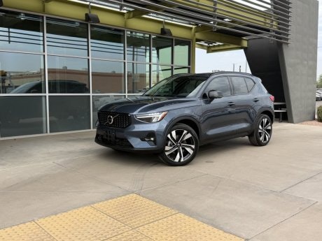 2026 Volvo XC40 2026 Volvo XC40