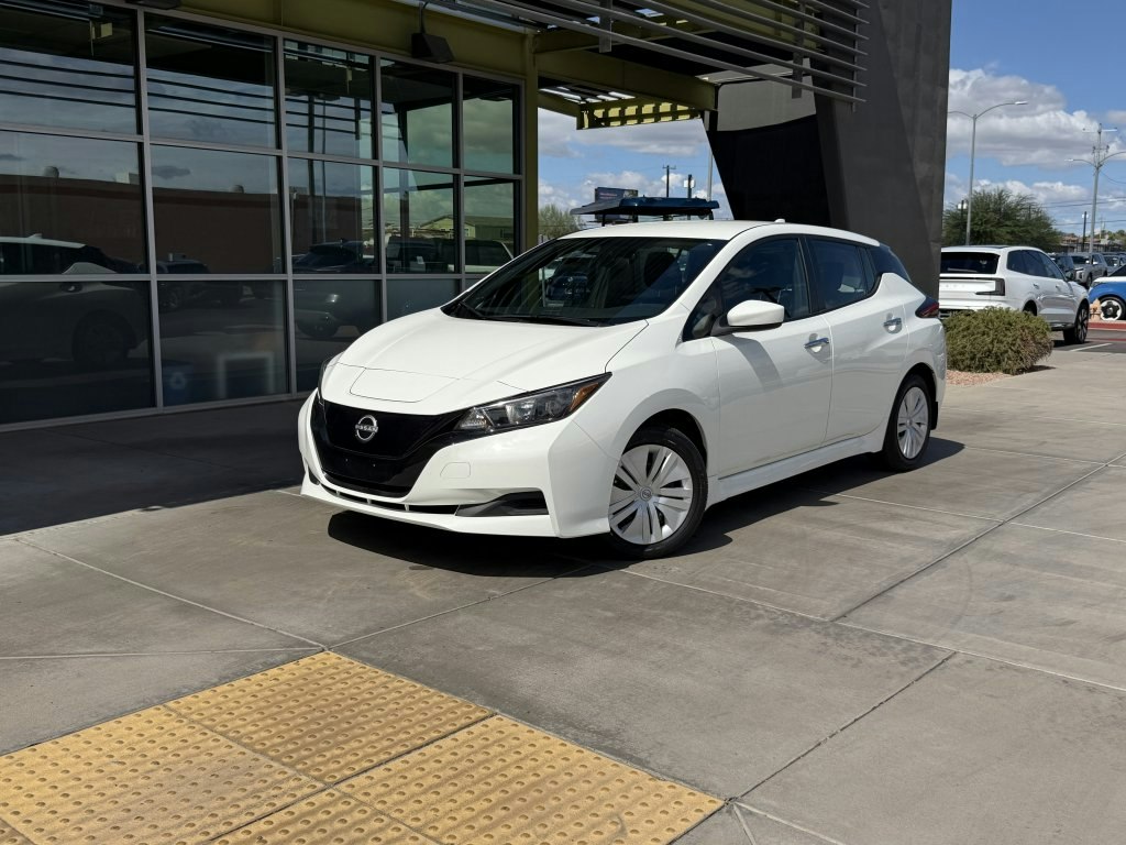 2025 Nissan Leaf S