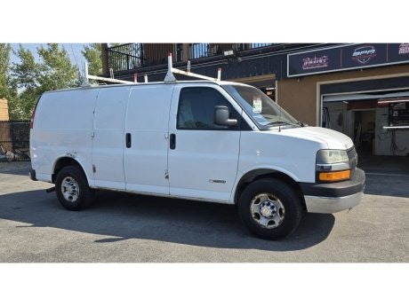 2005 Chevrolet Express Cargo Van 2500 2005 Chevrolet Express Cargo Van 2500