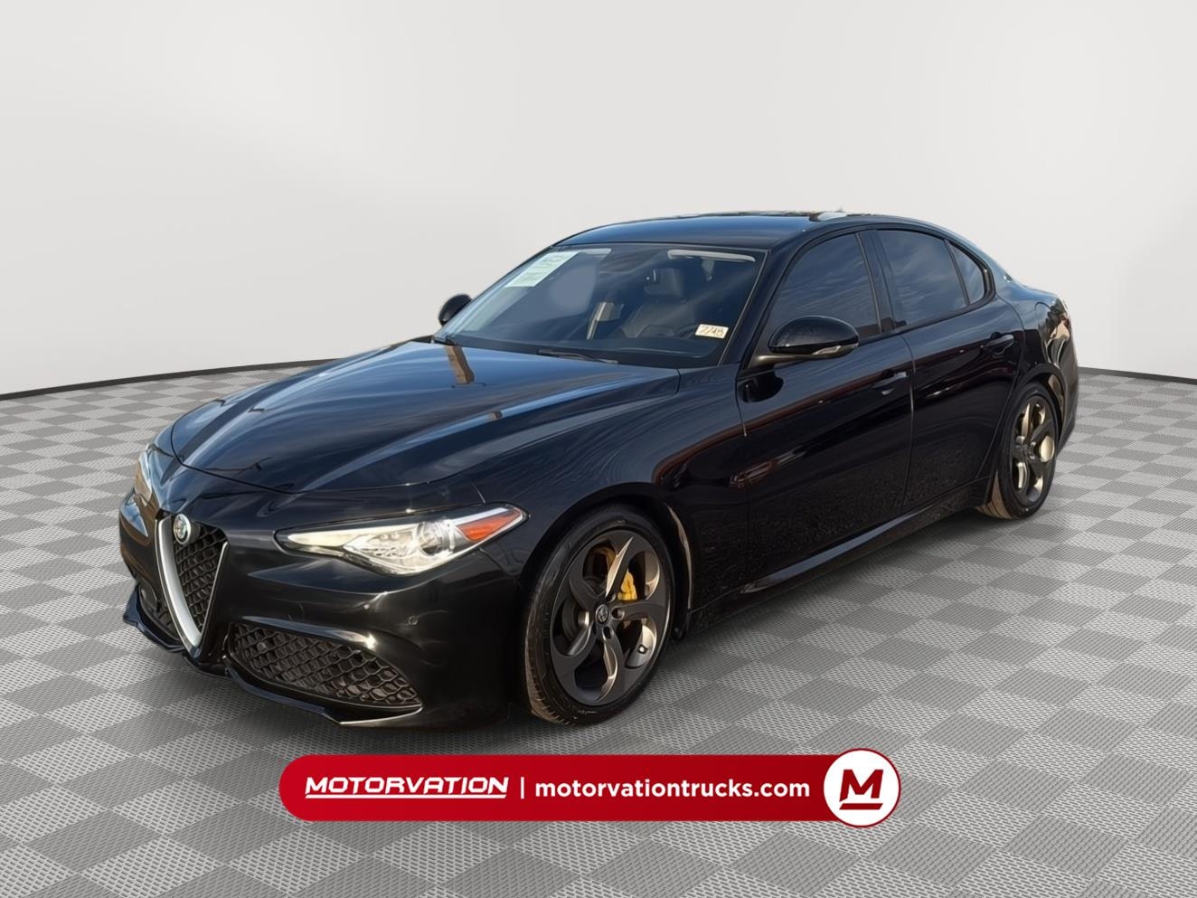 2018 Alfa Romeo Giulia Ti Sport's photo