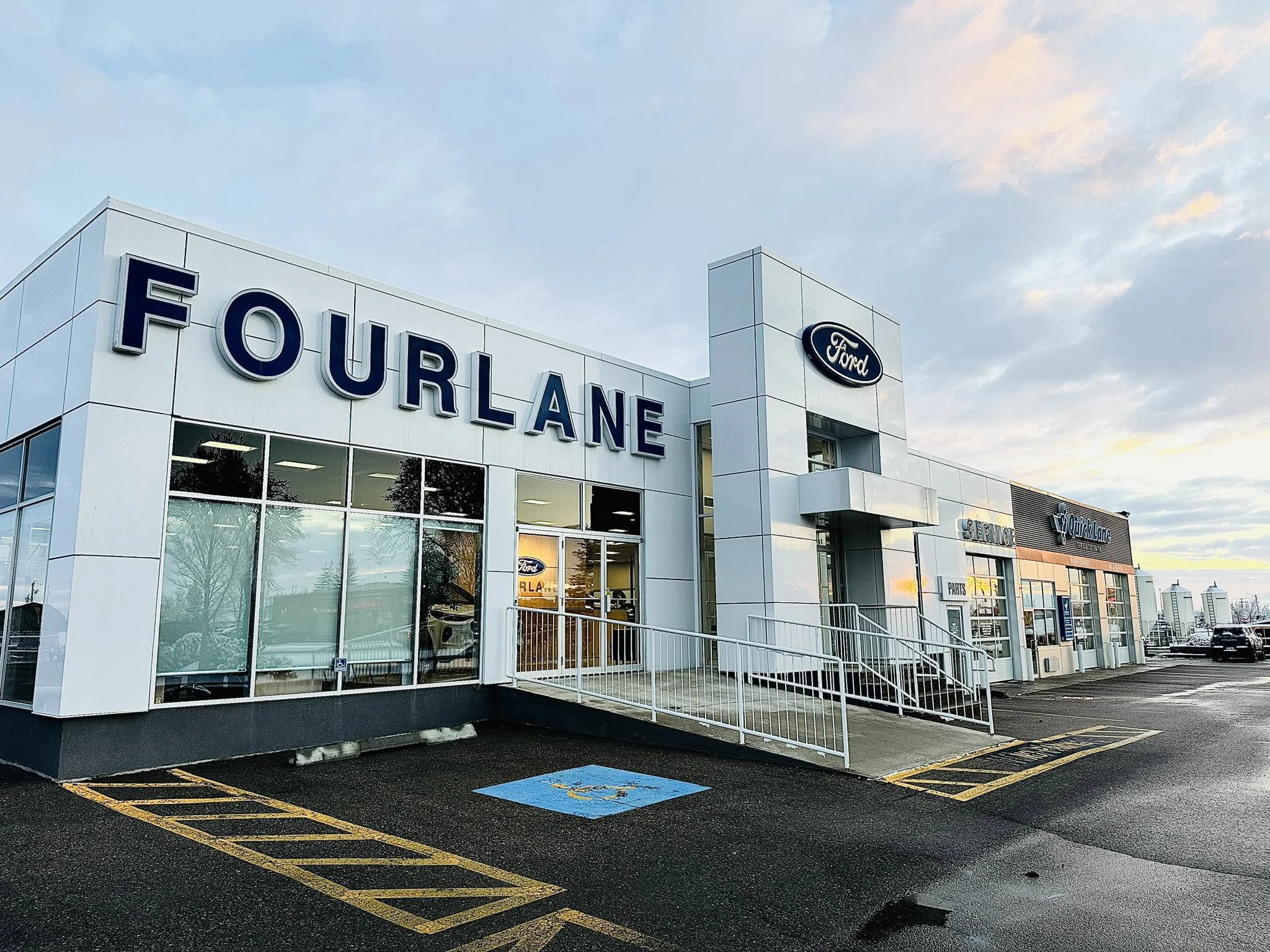 Fourlane Ford