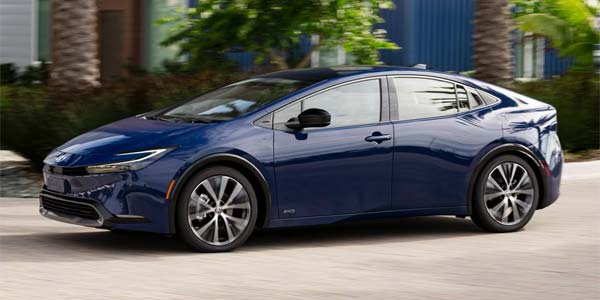 exterior of toyota prius