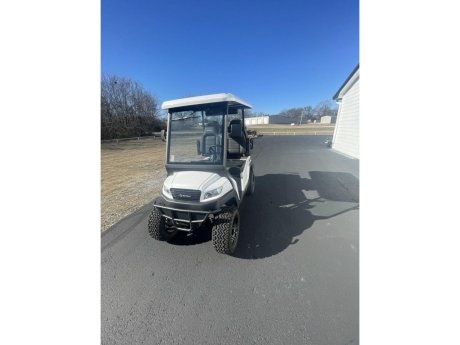 2025 Bintelli 4PR LIFT BEYOND 2025 Bintelli 4PR LIFT BEYOND