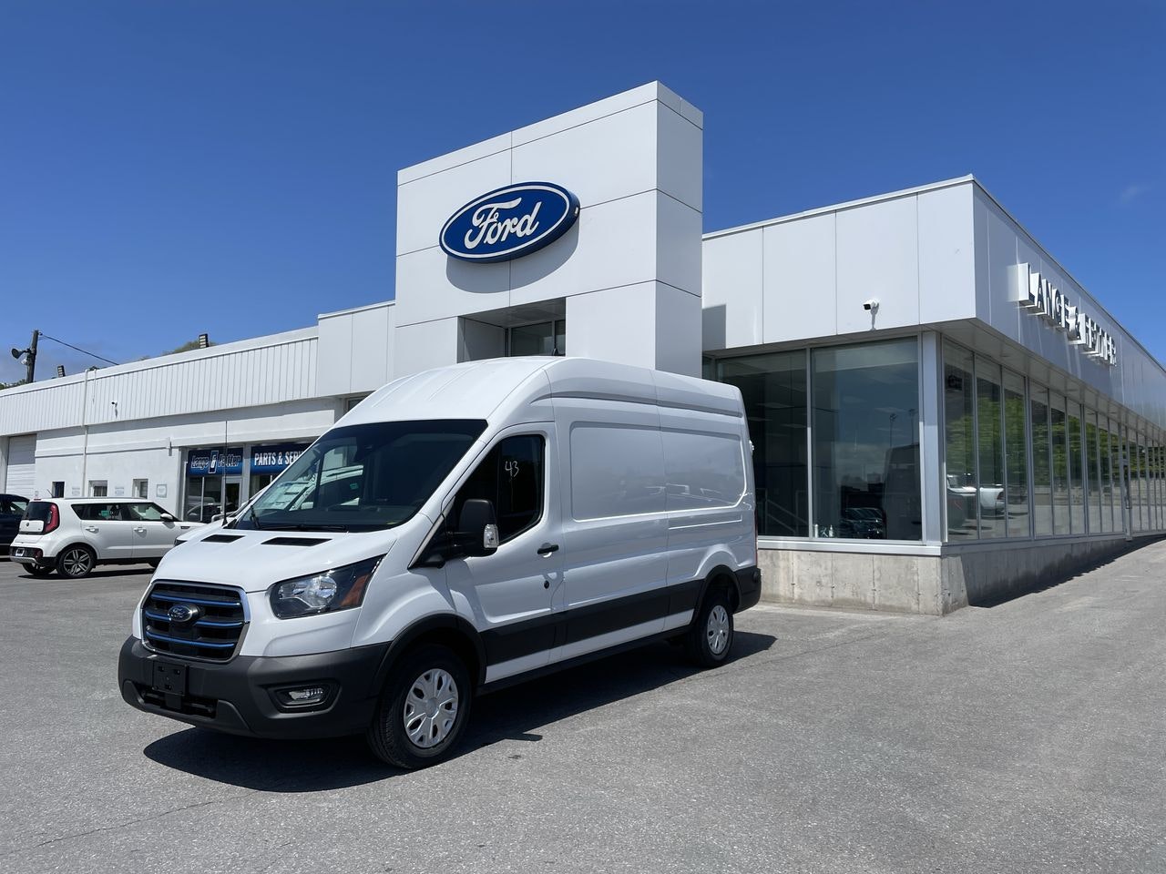 2023 Ford E-Transit Cargo Van - 20939 Full Image 1