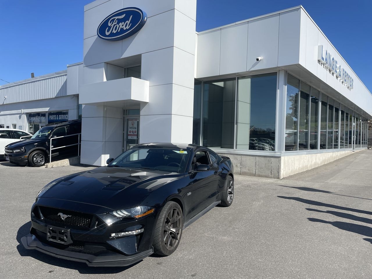 2019 Ford Mustang - P21400 Full Image 1