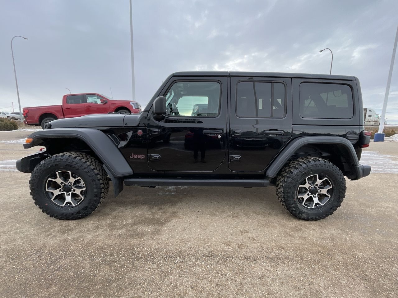 2021 Jeep Wrangler Unlimited Rubicon 8-Speed BLACK FREEDON HARD TOP COLD WEATHE (T122178A) Main Image