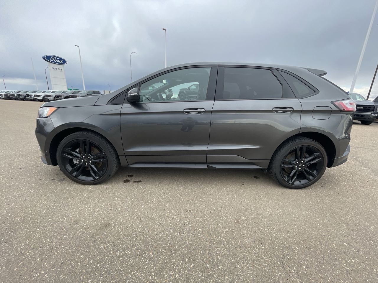 2020 Ford Edge ST ADAPTIVE CRUISE COLD WEATHER PACKAGE (U4410) Main Image