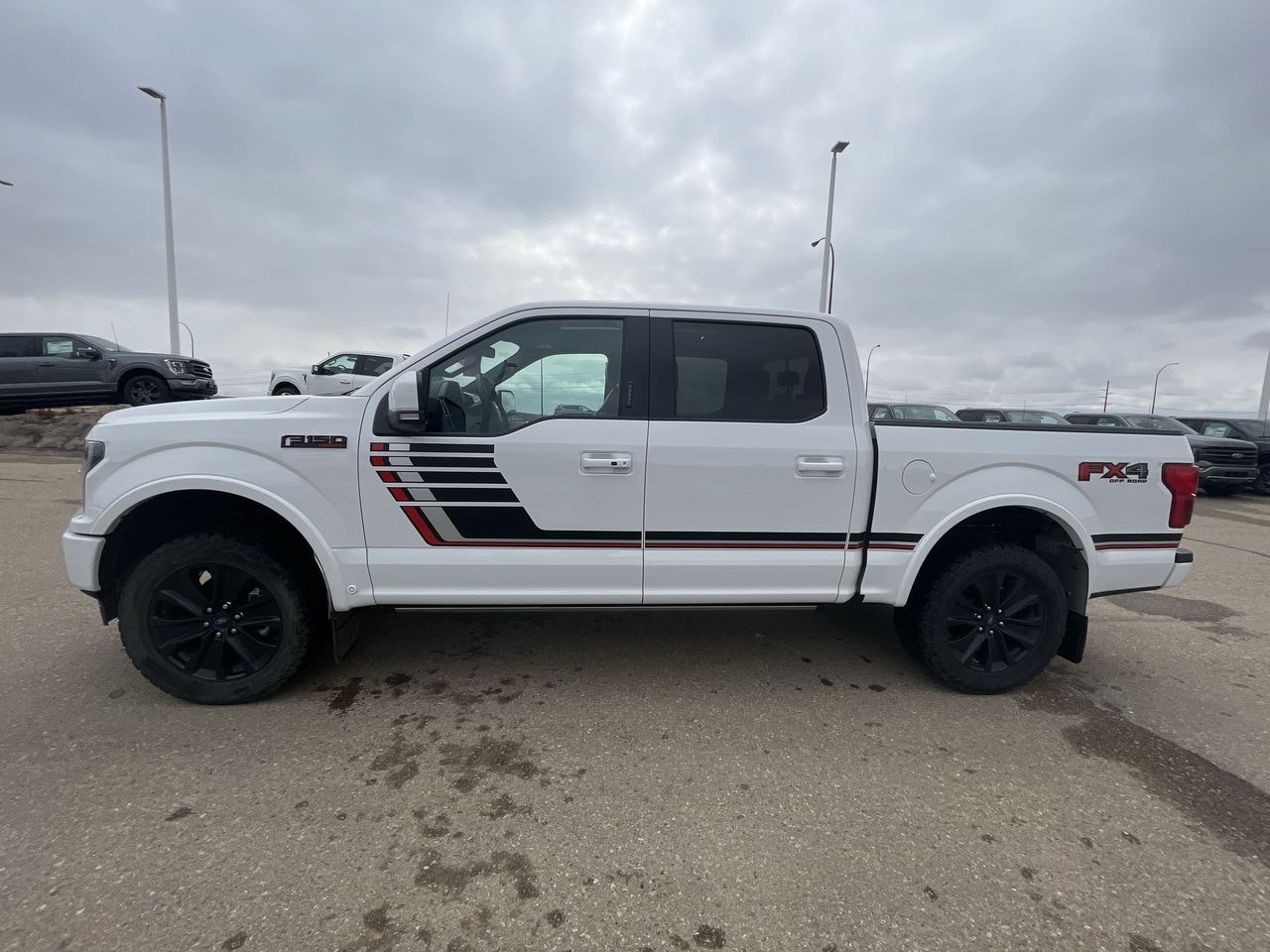 2019 Ford F-150 Crew Cab 4X4 LARIAT FX4 SPECIAL EDITION MOONROOF NAVIGATION (T123019A) Main Image