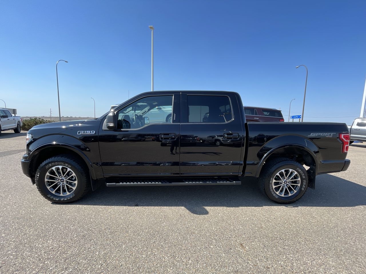 2020 Ford F-150 XLT (T123108A) Main Image