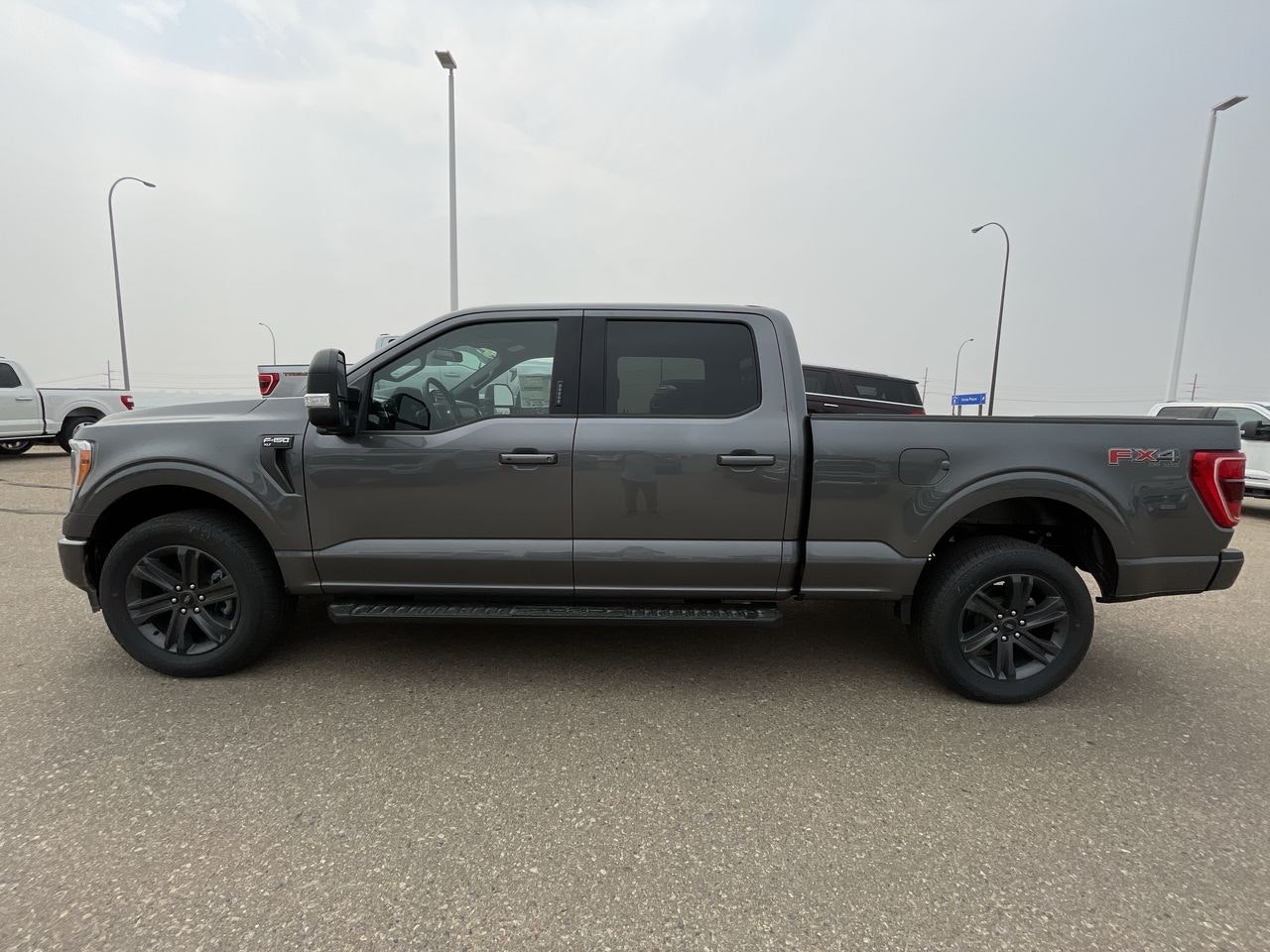 2023 Ford F-150 XLT 302A (T123143) Main Image
