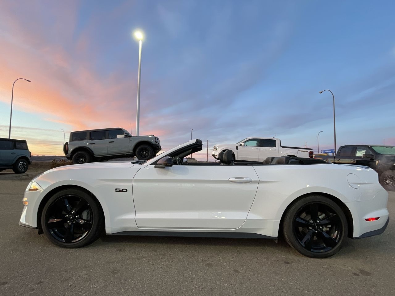 2021 Ford Mustang GT Premium with BLACK PACKAGE (U4539) Main Image