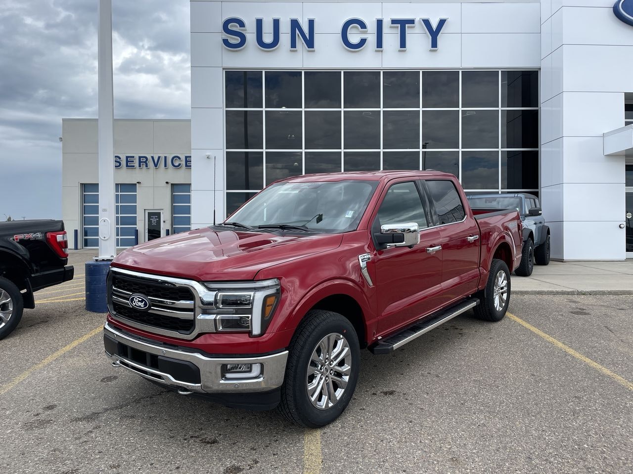 2024 Ford F-150 Lariat 501A (T124029) Main Image
