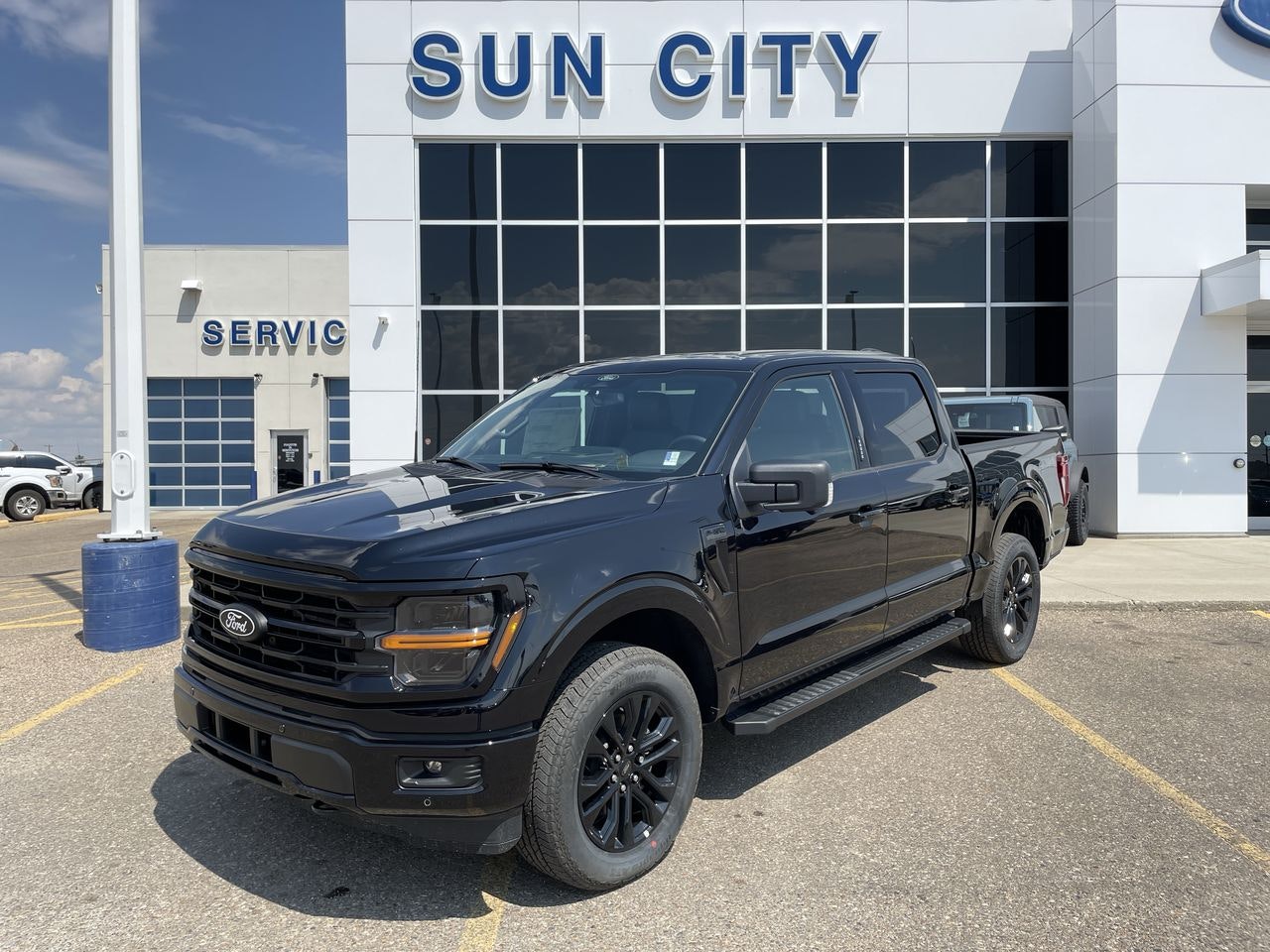 2024 Ford F-150 XLT 303A (T124030) Main Image