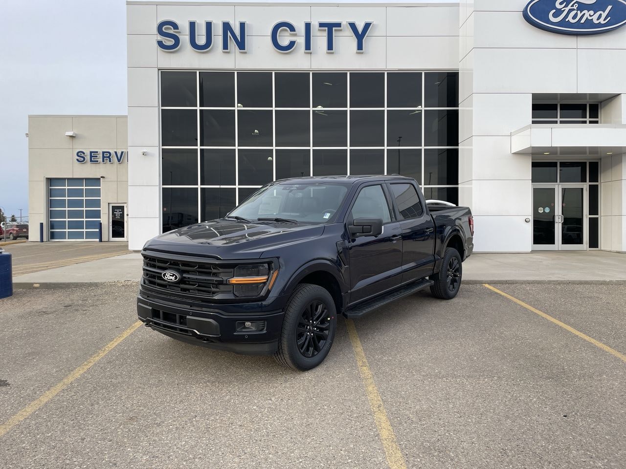 2024 Ford F-150 XLT 303A (T124057) Main Image