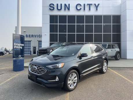 2023 Ford Edge Titanium AWD 300A + MOONROOF