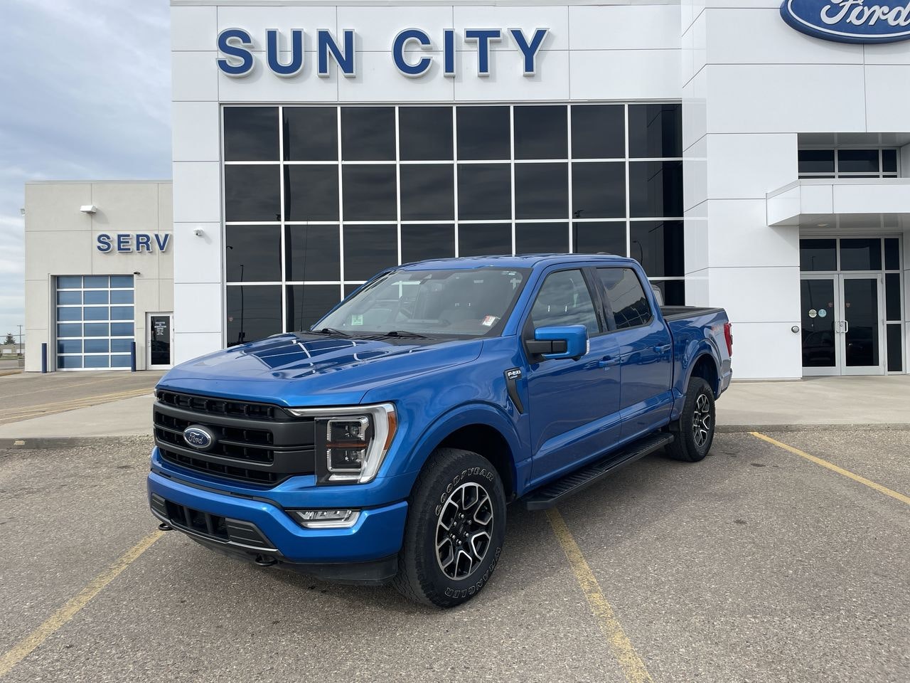 2021 Ford F-150 Lariat Sport FX4 (T124077A) Main Image