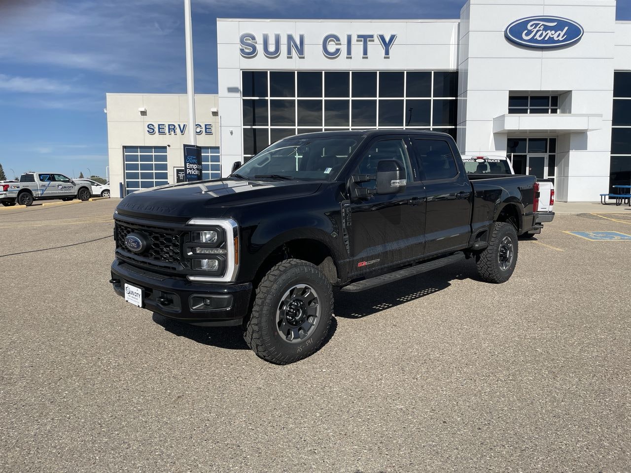 2024 Ford Super Duty F-350 SRW Lariat Sport 618A (TS24063) Main Image