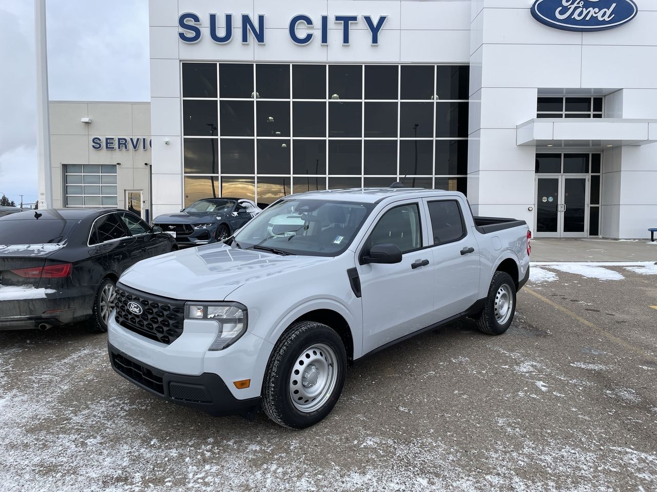 2025 Ford Maverick XL FWD Hybrid 100A (TK25001) Main Image