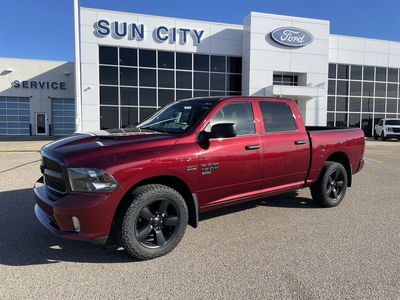 2020 Ram 1500 Classic Express Night Edition (T124142A) Main Image