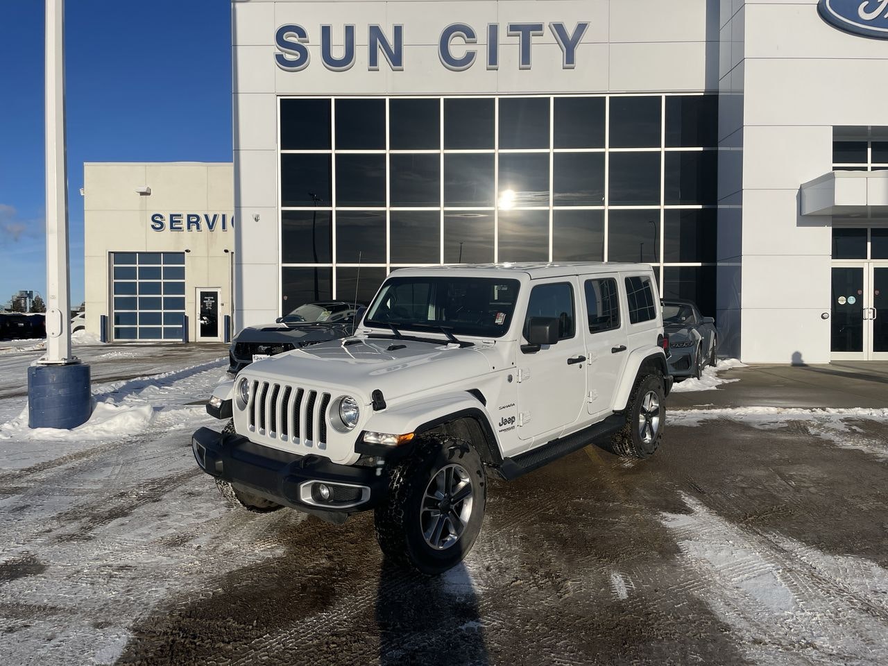 2022 Jeep Wrangler Unlimited Sahara 4X4 (T124010A) Main Image