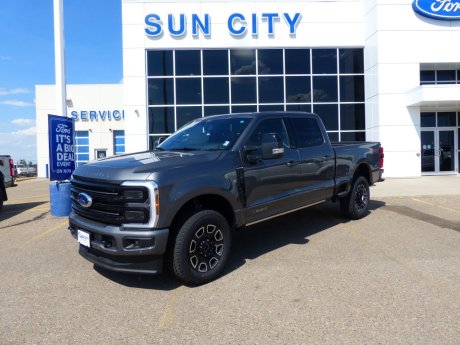 2025 Ford Super Duty F-350 SRW Platinum FX4 713A