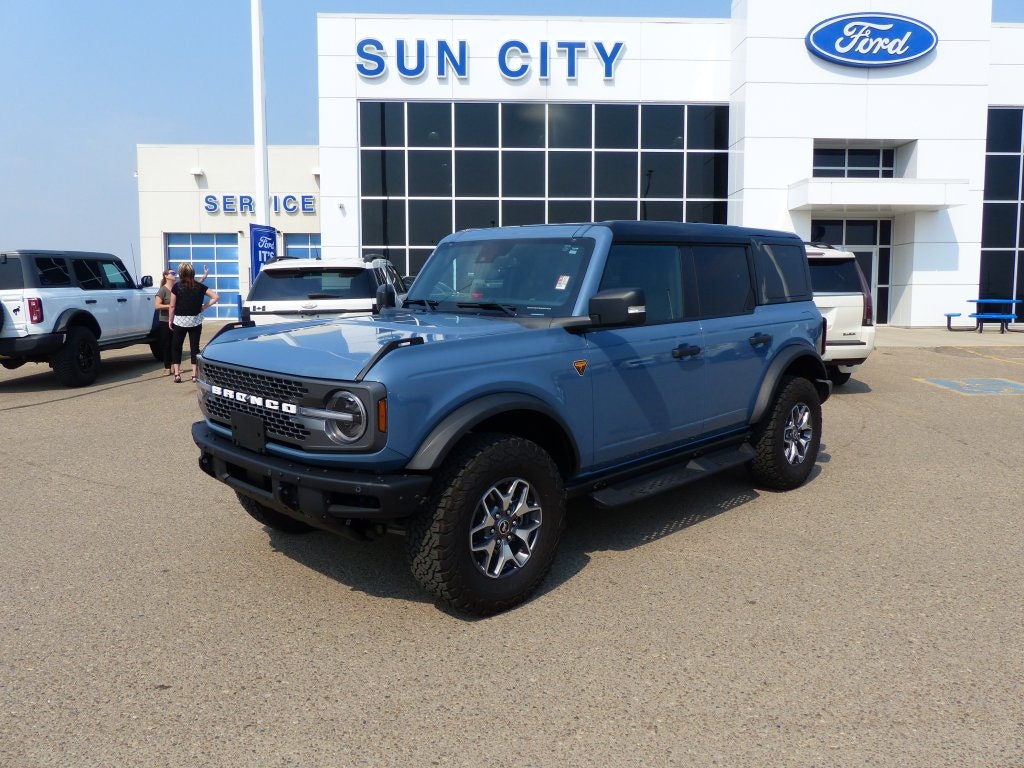 2024 Ford Bronco Badlands 4dr 334A (U4742) Main Image