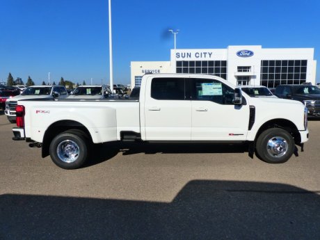 2026 Ford Super Duty F-350 Dually Platinum FX4 723A