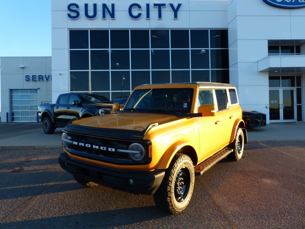 2021 Ford Bronco Outer Banks 4dr 313A (U4792) Main Image