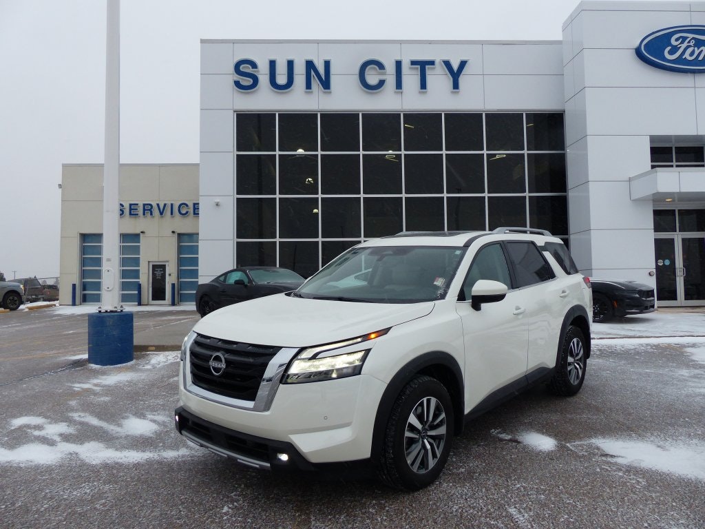 2024 Nissan Pathfinder SL 4X4 (SB25045A) Main Image