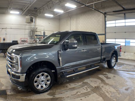 2026 Ford Super Duty F-350 SRW Lariat FX4 618A
