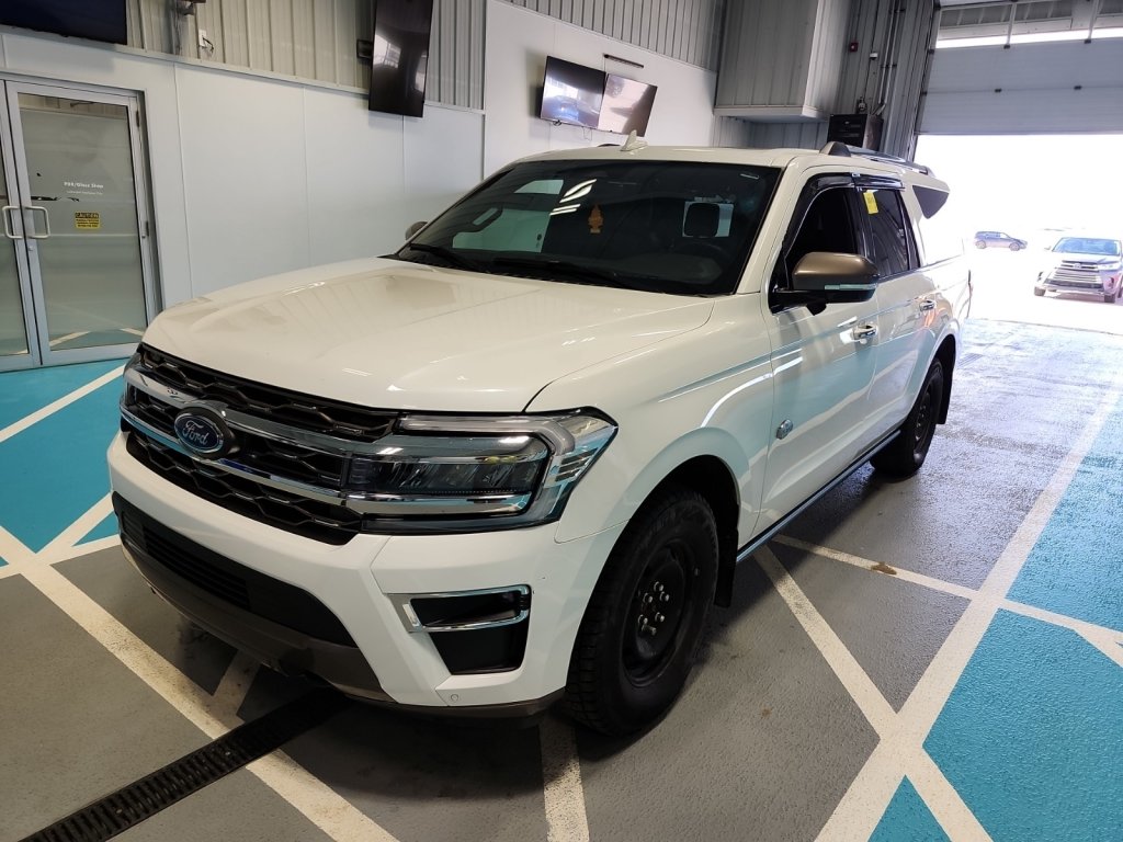 2024 Ford Expedition King Ranch Max 4X4 400A (U4937) Main Image