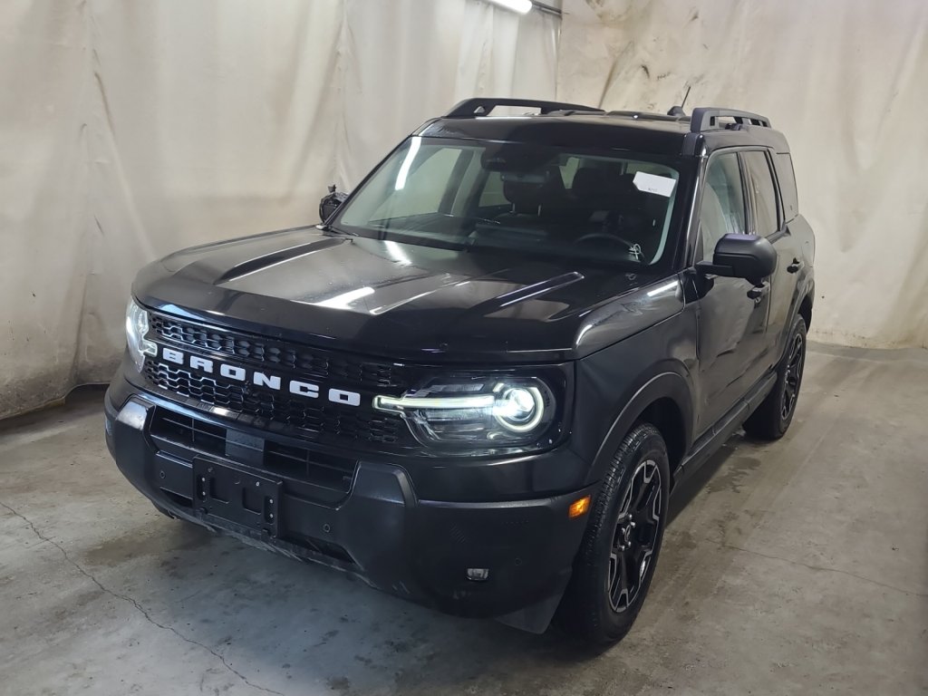 2025 Ford Bronco Sport Outer Banks 4X4 300A (U4962) Main Image