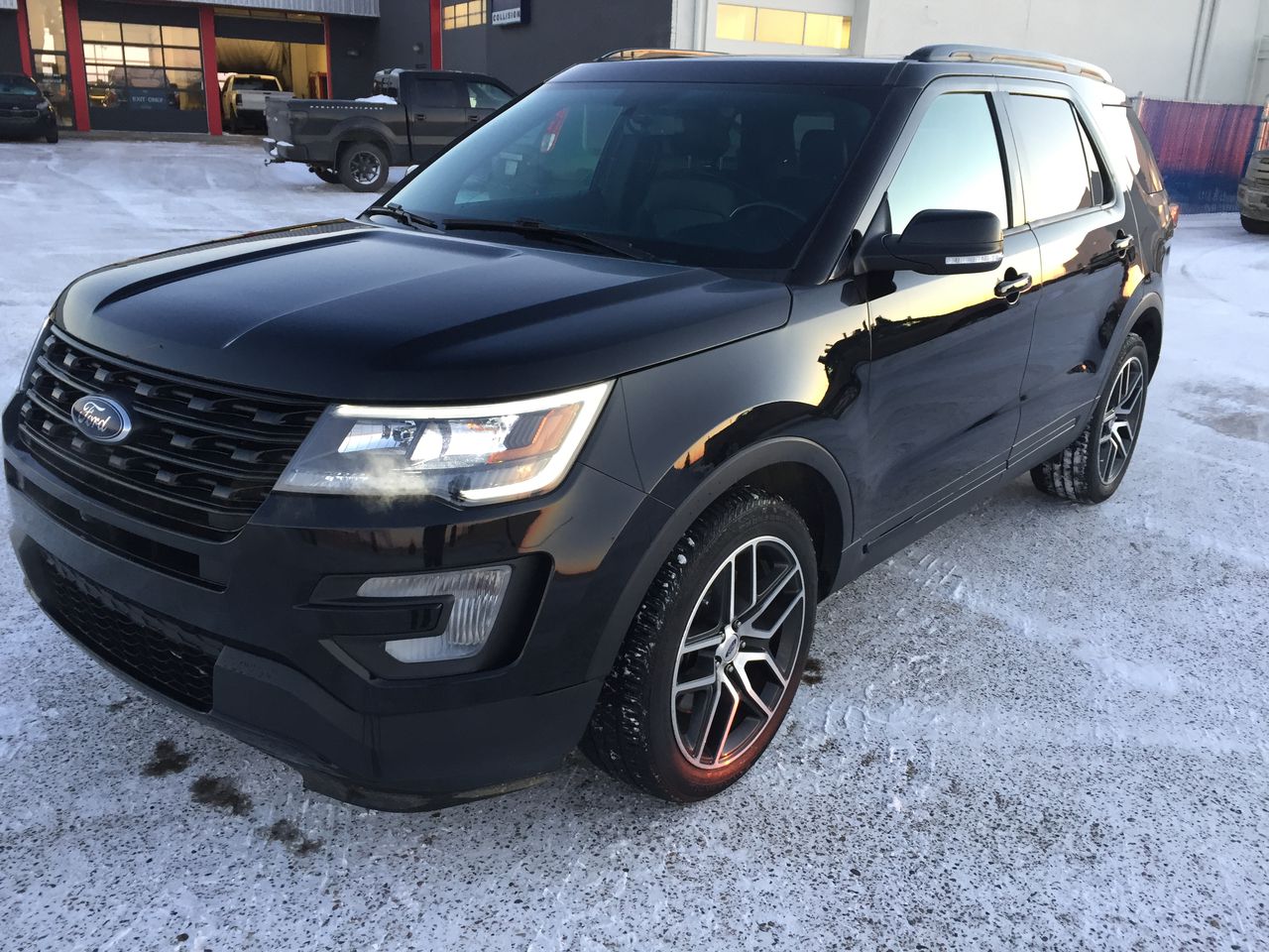 2017 Ford Explorer 4WD Sport 4WD 400A (S926024A) Main Image