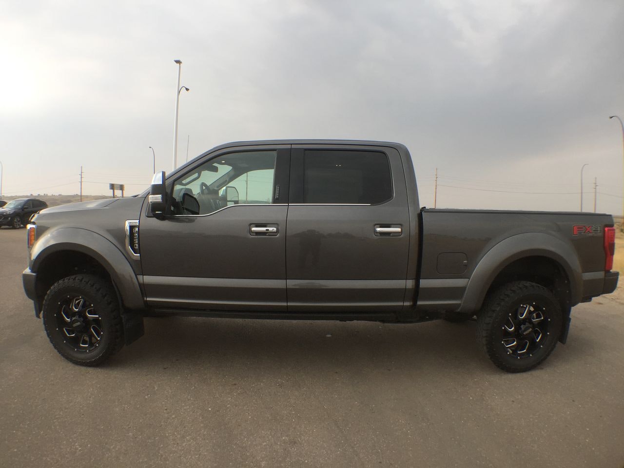 2019 Ford Super Duty F-350 Platinum FX4 MOON ROOF ULTIMATE PACKAGE (TS22089A) Main Image