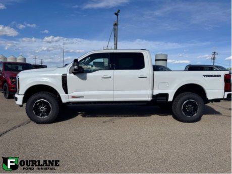 2026 Ford Super Duty F-350 SRW Platinum Black Package Tremor 