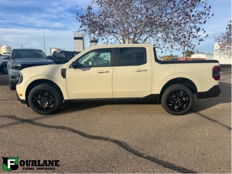 2025 Ford Maverick Lariat Black Appearance Package 