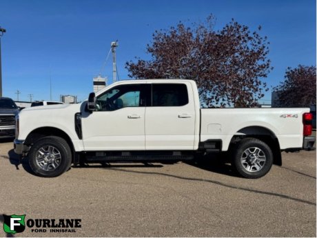 2024 Ford Super Duty F-250 SRW Lariat W/Gooseneck Ball Kit 