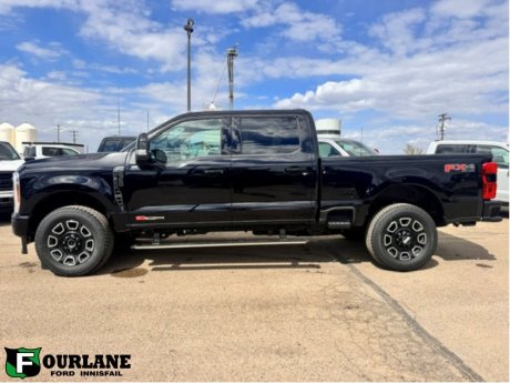 2026 Ford Super Duty F-350 SRW Platinum Black Package 