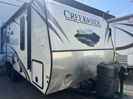2017 OUTDOORS CREEKSIDE 20FQ