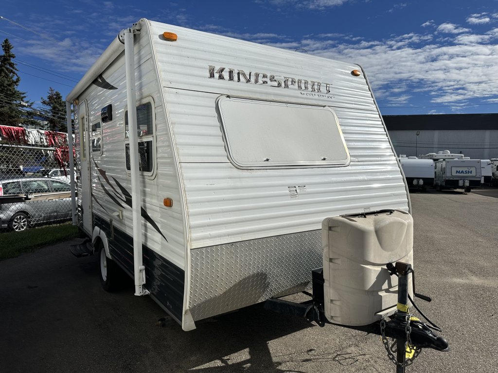 2010 Gulf Stream Coach Kingsport 158HLE (11191) Main Image