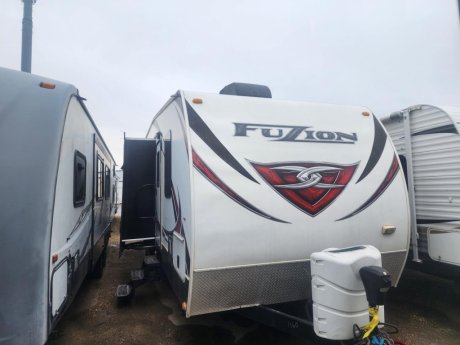 2013 Keystone FUSION FZ301