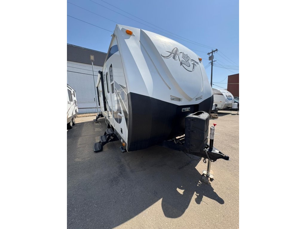 2017 Northwood Arctic Fox 25Y (11423) Main Image