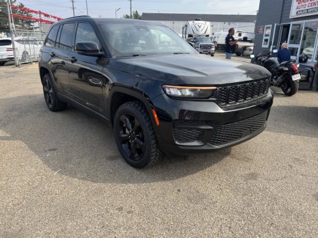 2023 Jeep Grand Cherokee Altitude